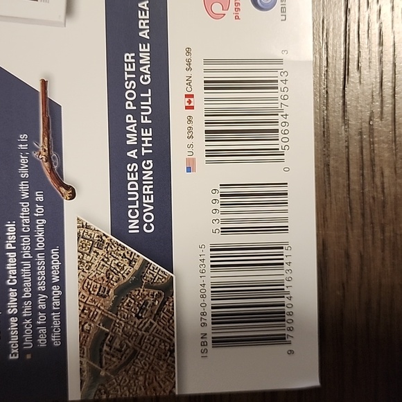 Assassin's Creed: Unity The Complete Official Guide Collector's Edition HC - Picture 5 of 6